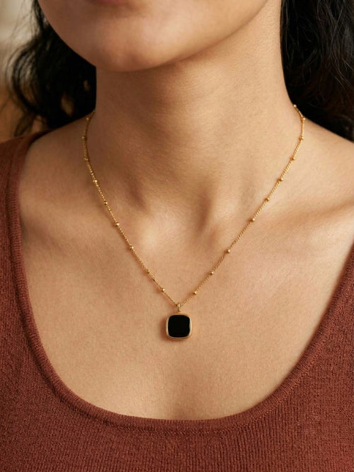 Elara Cube Necklace