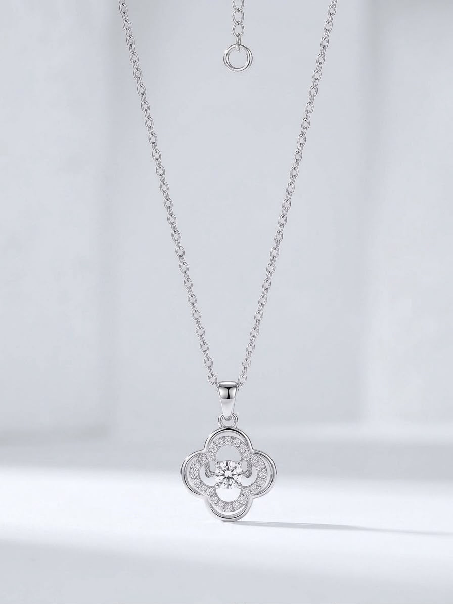 Luna Clover Necklace
